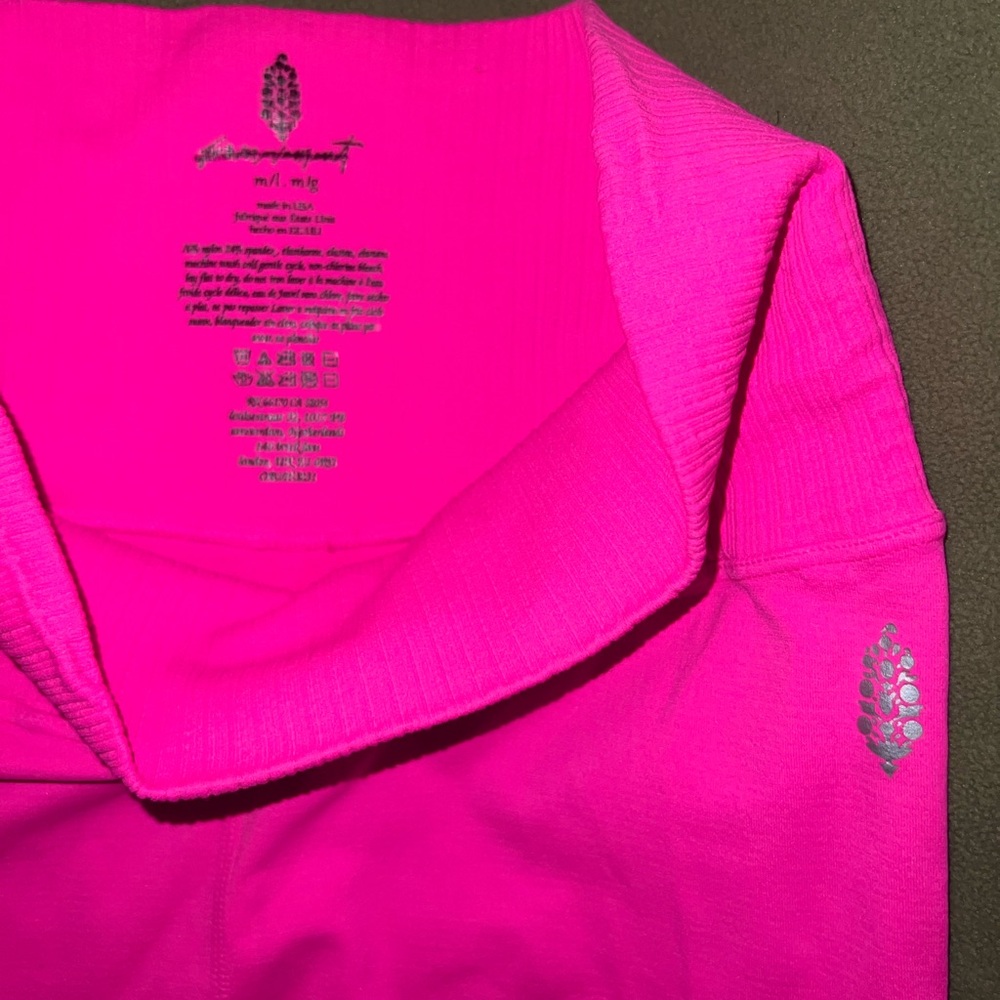 Neon Hot Pink Good Karma Leggings Tights in Living Magenta